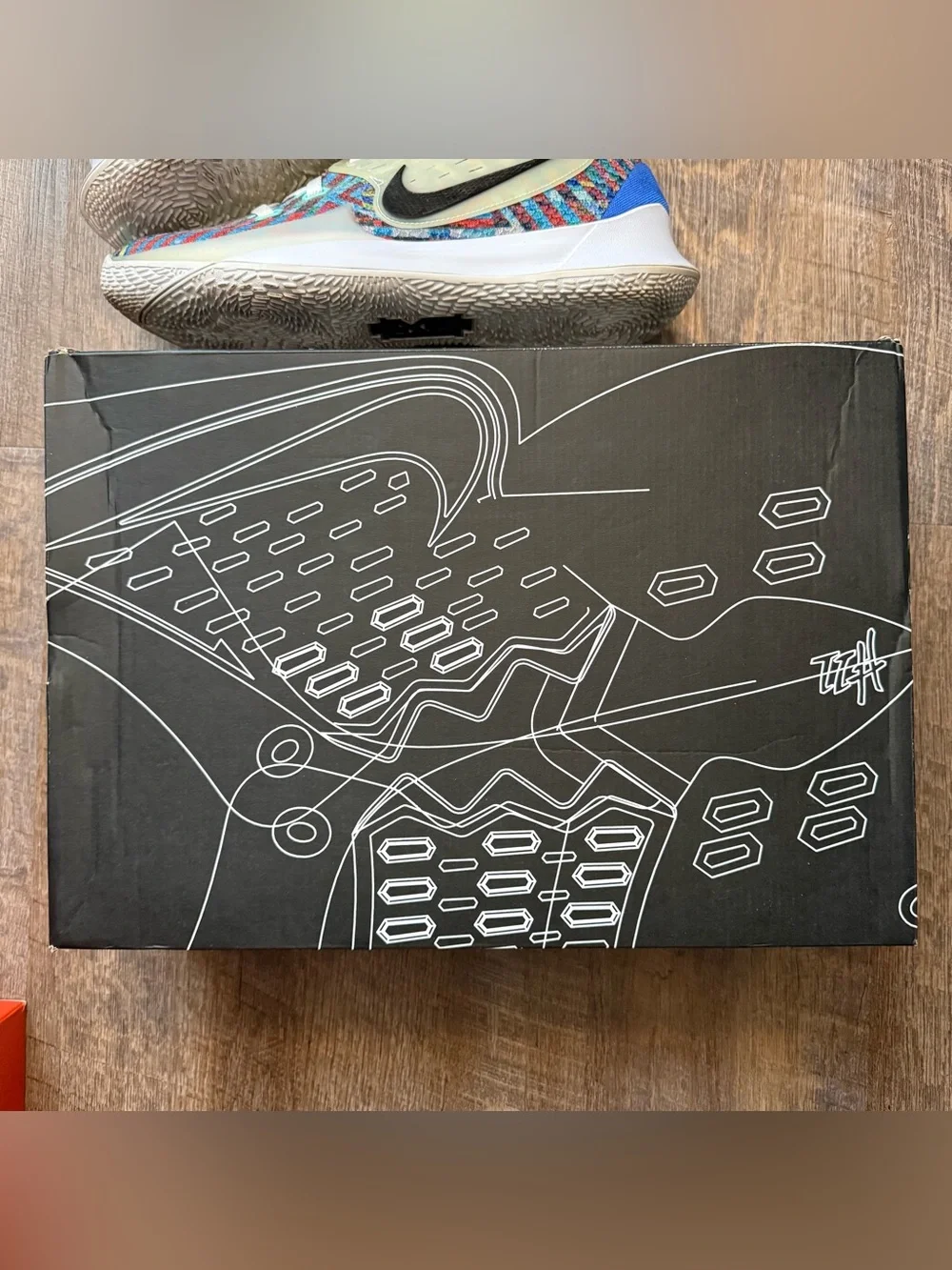 Nike Kyrie Low 2 Multi-Color Irving Men’s Size 15 Sneakers Shoes AV6337-400